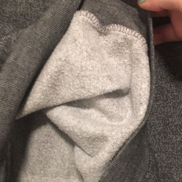Winter hoodie. Ardene. Size US S. Grey. Used, good condition. Smoke free. - Picture 6 of 6